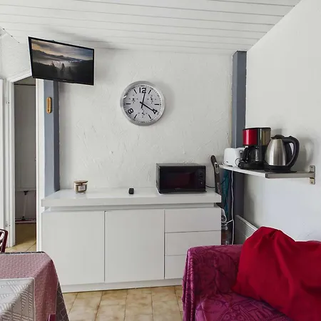 2 Pieces Mezzanine Clim, Bord De Plage, Parking - Fr-1-326-722 شقة *